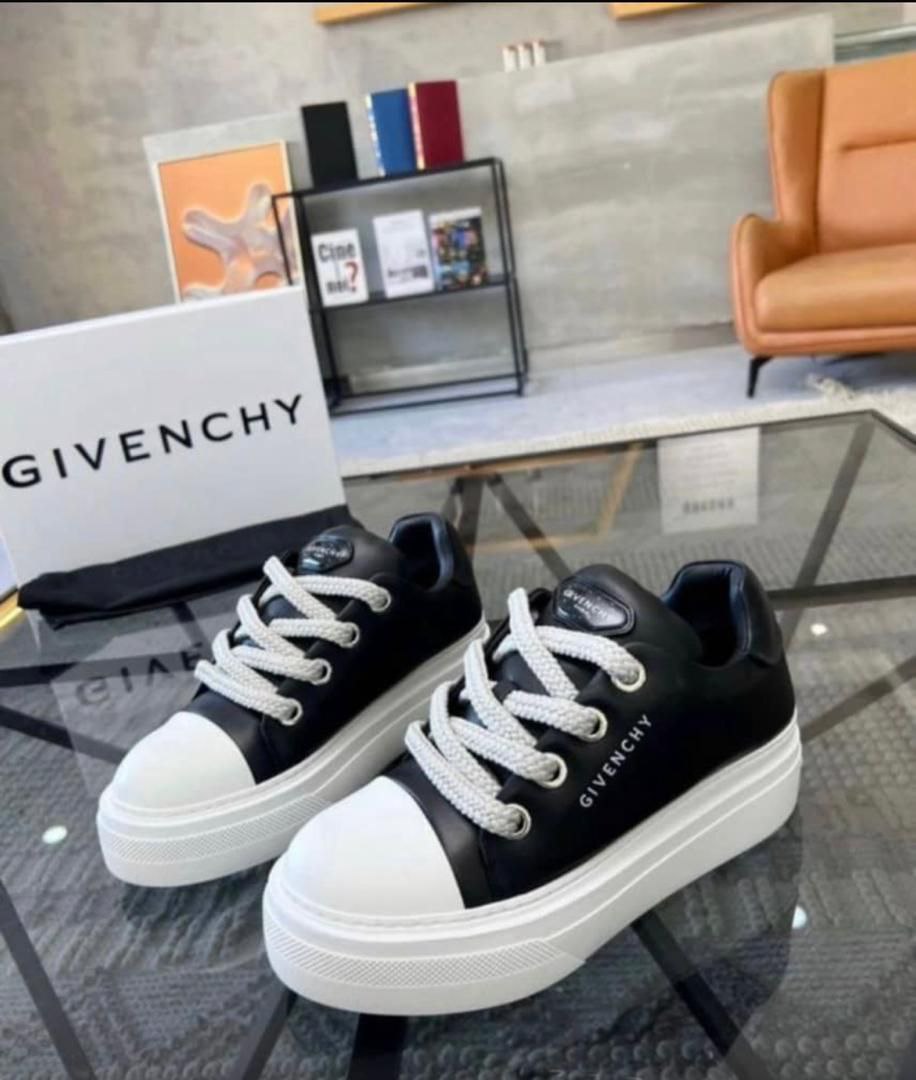 Men’s Chunky Bread Sneakers