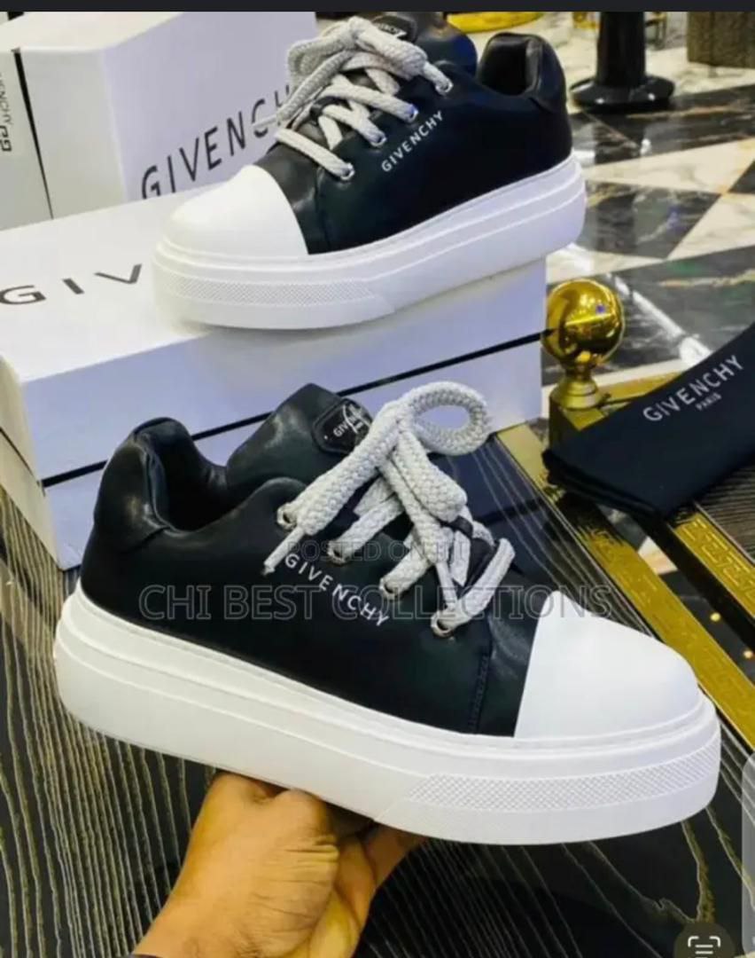 Men’s Chunky Bread Sneakers